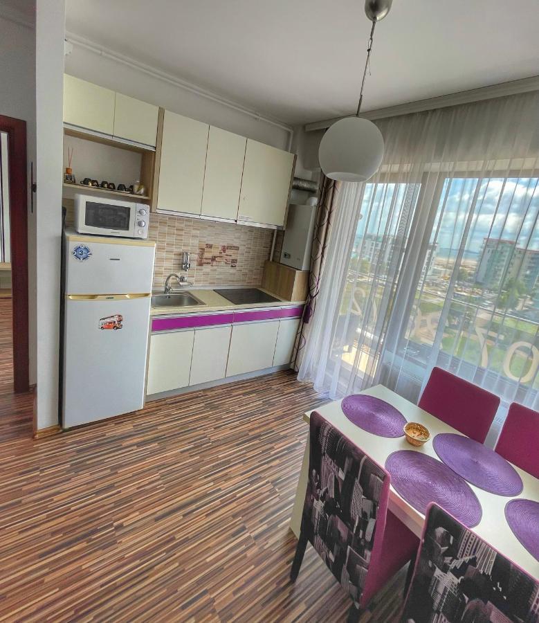 Sunset Sea View Apartament 마마이아 외부 사진