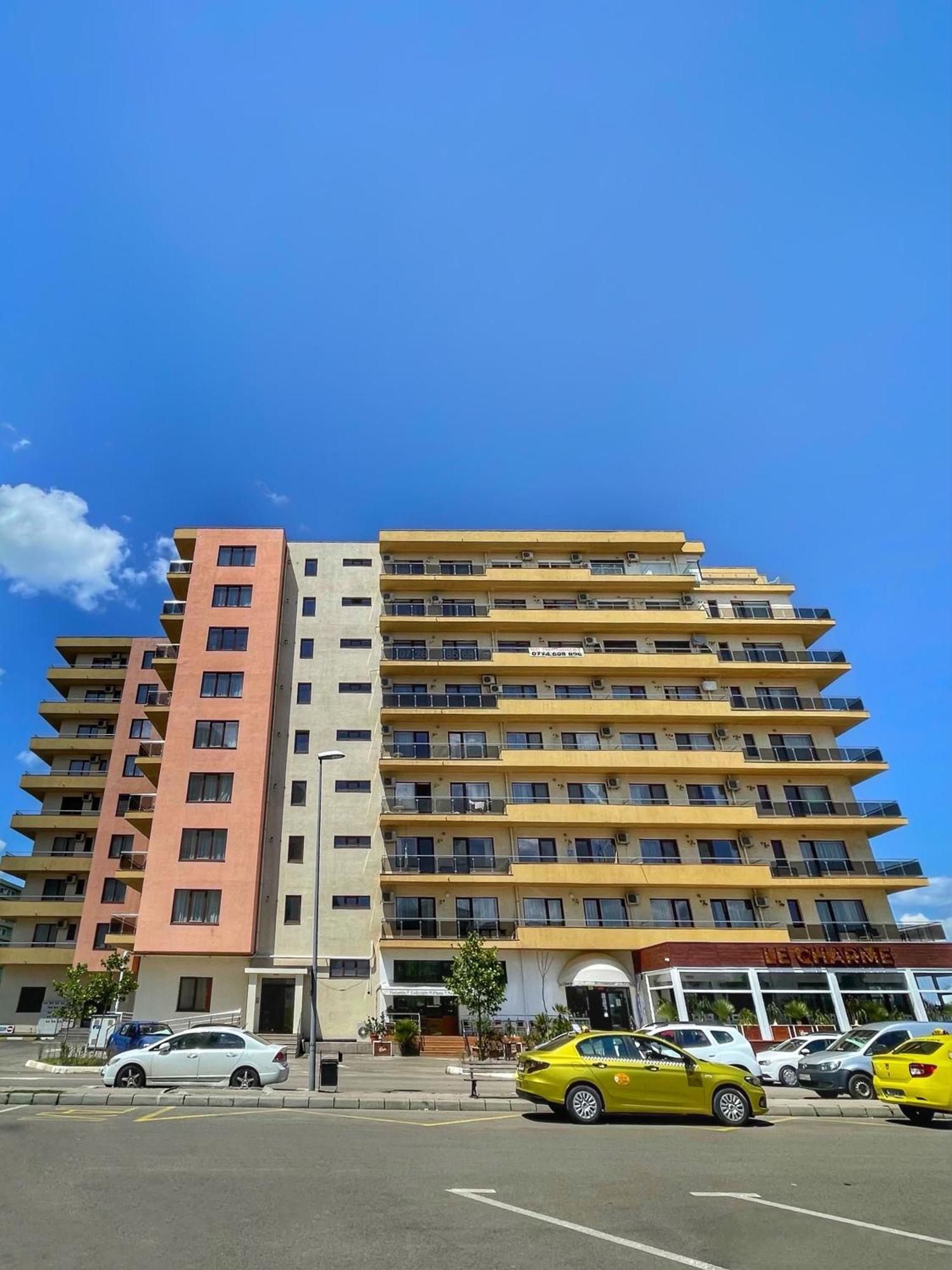 Sunset Sea View Apartament 마마이아 외부 사진